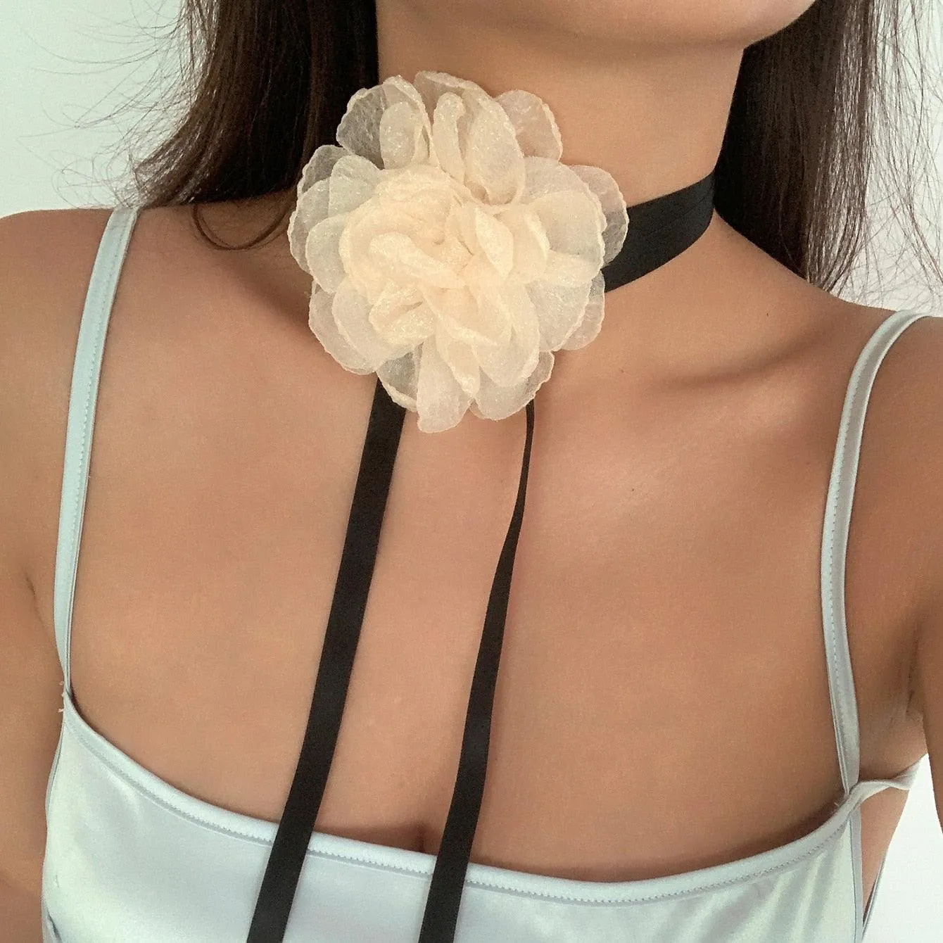 Exaggerated Goth Rose Flower Clavicle Chain Necklace