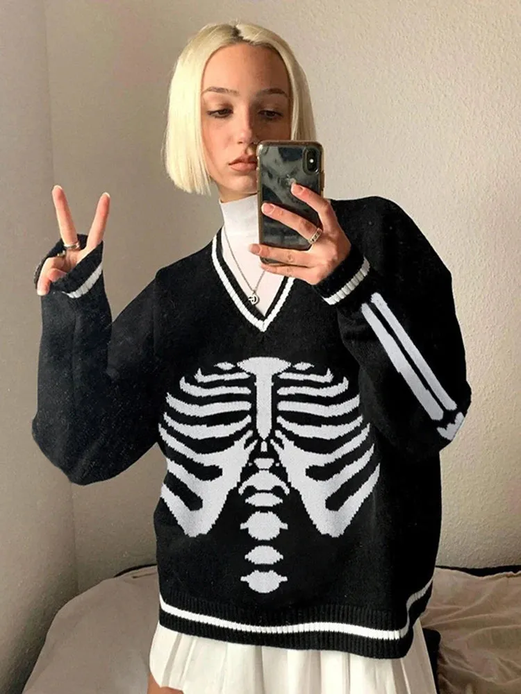 Gothic Skull Print Autumn Winter Woman Sweaters Y2K Fashion Loose Pullover Harajuku Knitted Sweater Ladies Pull Femme