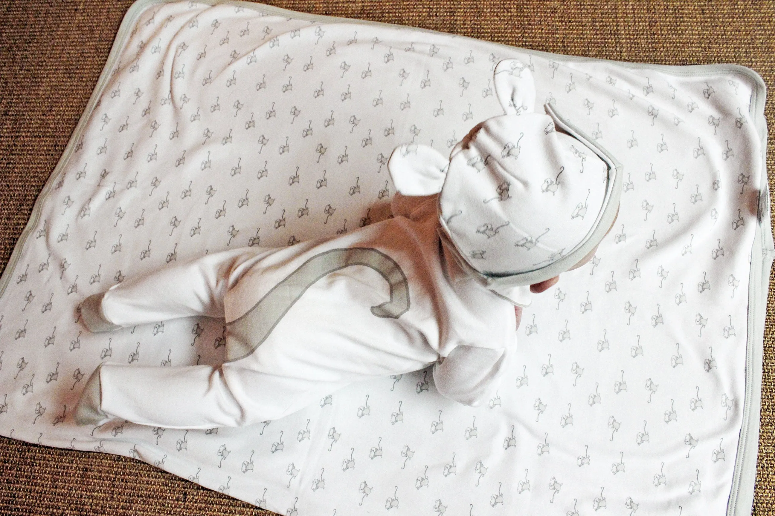 Unisex Mouse Babygrow Set